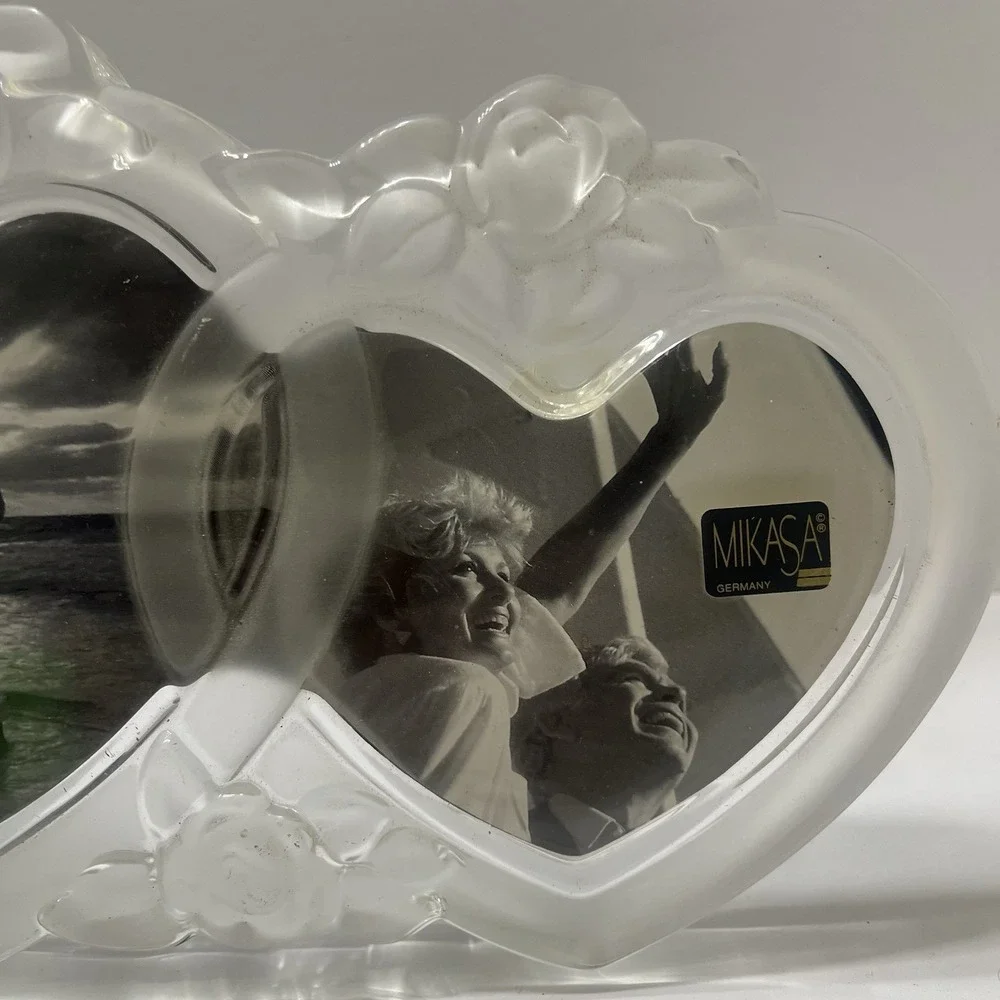 Vintage Mikasa Rosemont Picture Frame Frosted 4 Interlocking Hearts Raised Rose